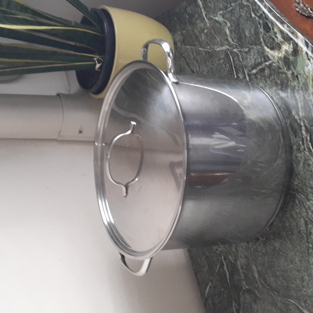 Large Tramontina Inox Cooking Pot